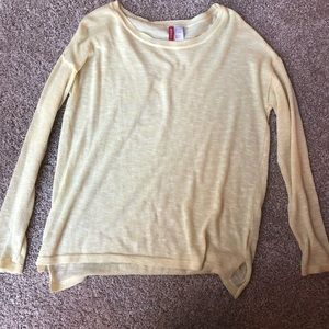 H&M light weight Yellow Sweater Large